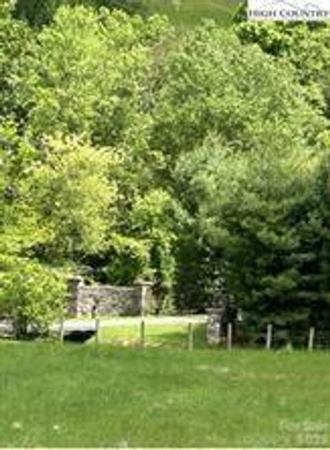 Photo of TBD Green Mountain Road #7 & 8, Sparta, NC 28675 (MLS # 4360095)