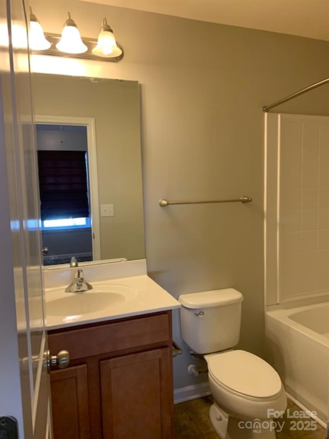 Woodburn - Residential Lease