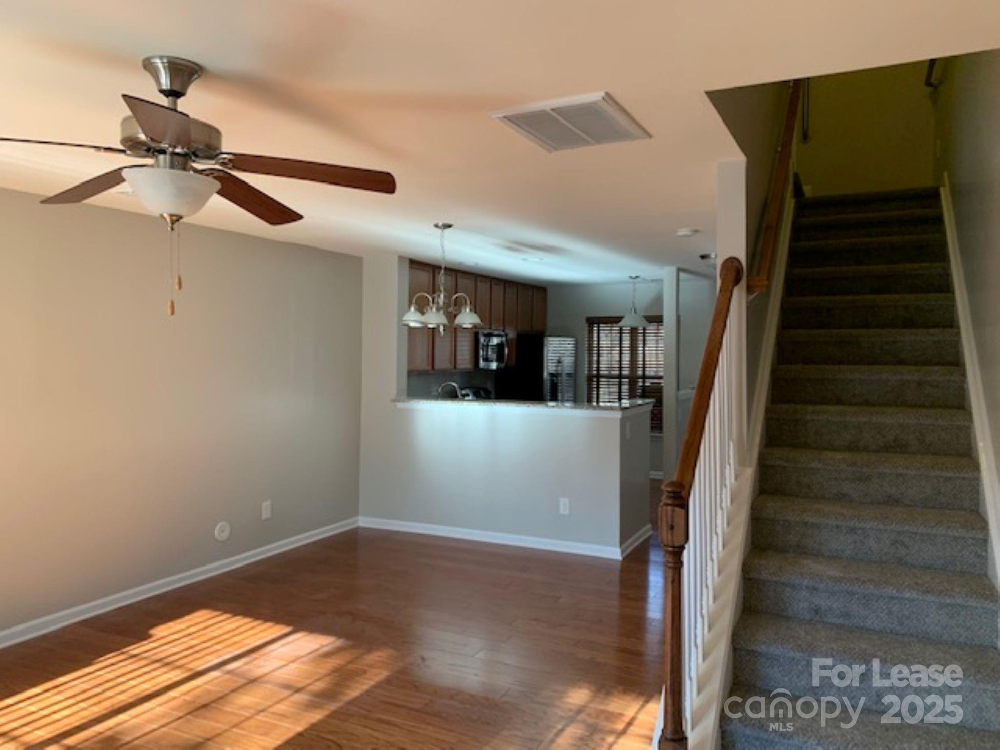 Woodburn - Residential Lease