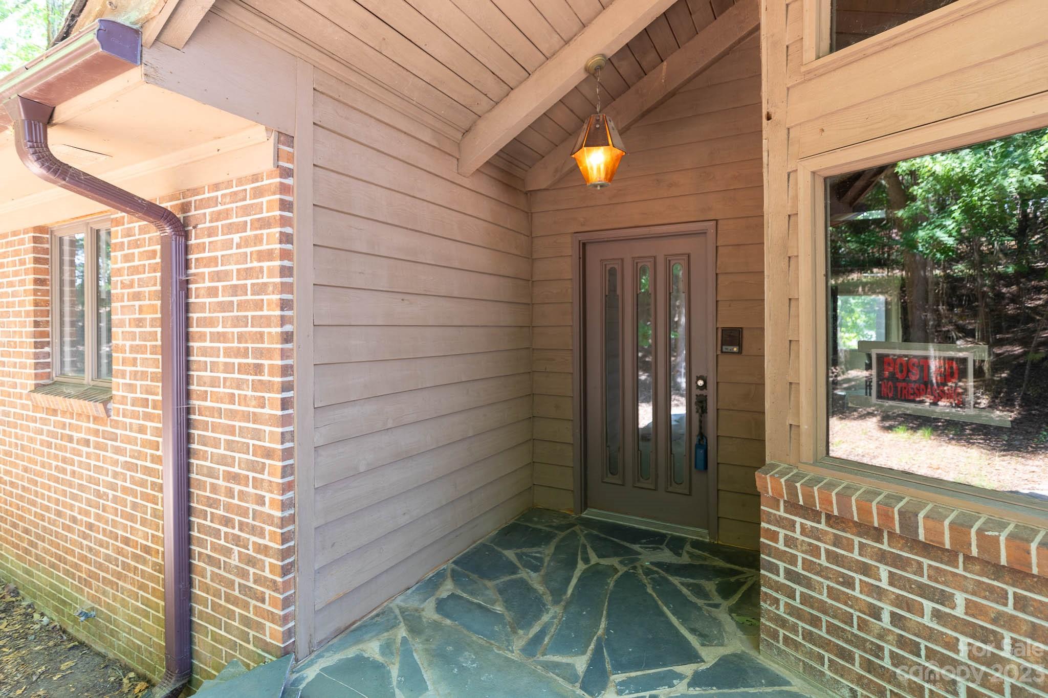 Tega Cay - Residential