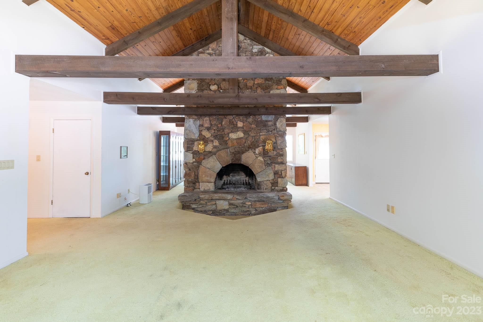 Tega Cay - Residential