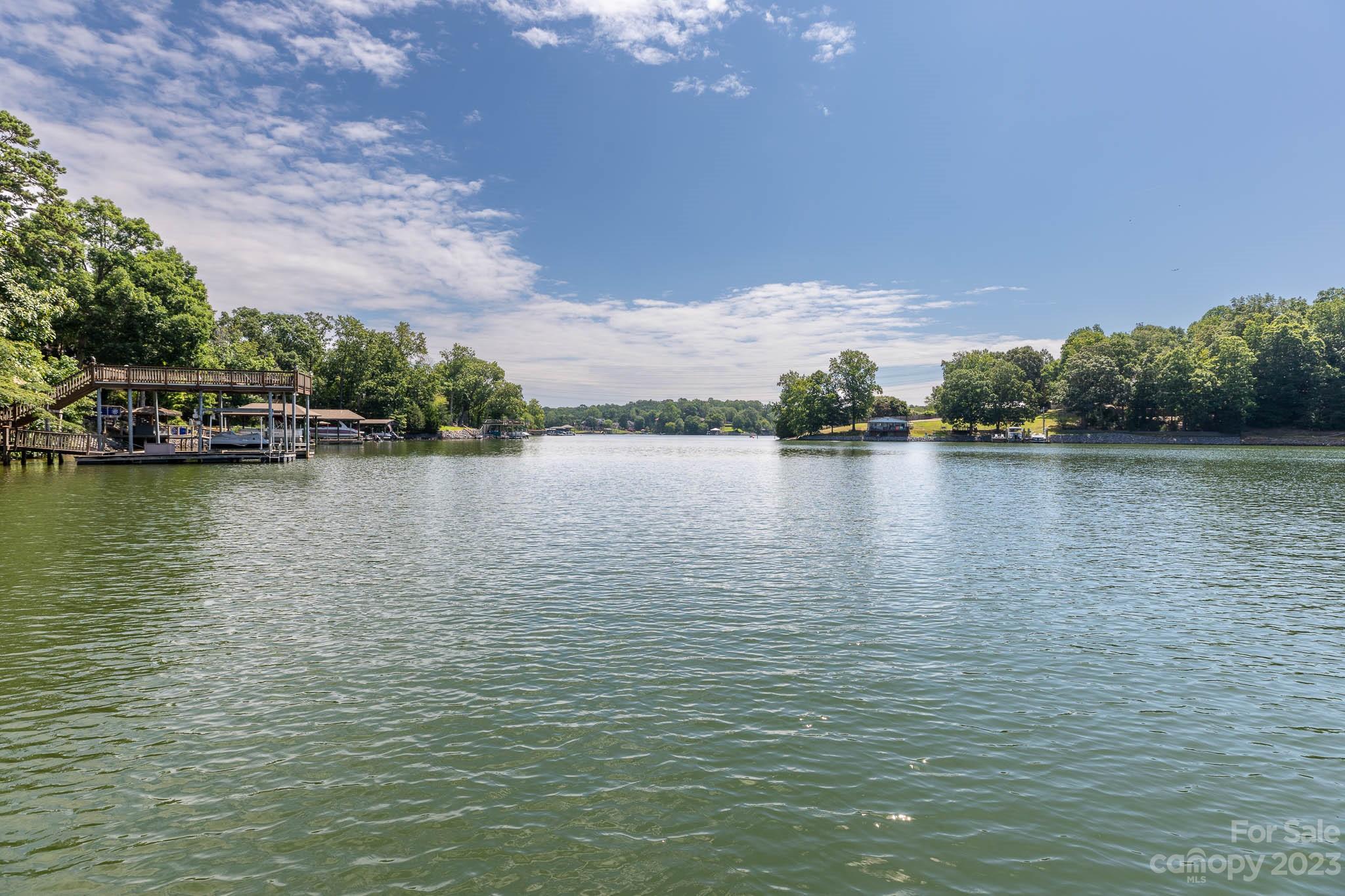 Tega Cay - Residential