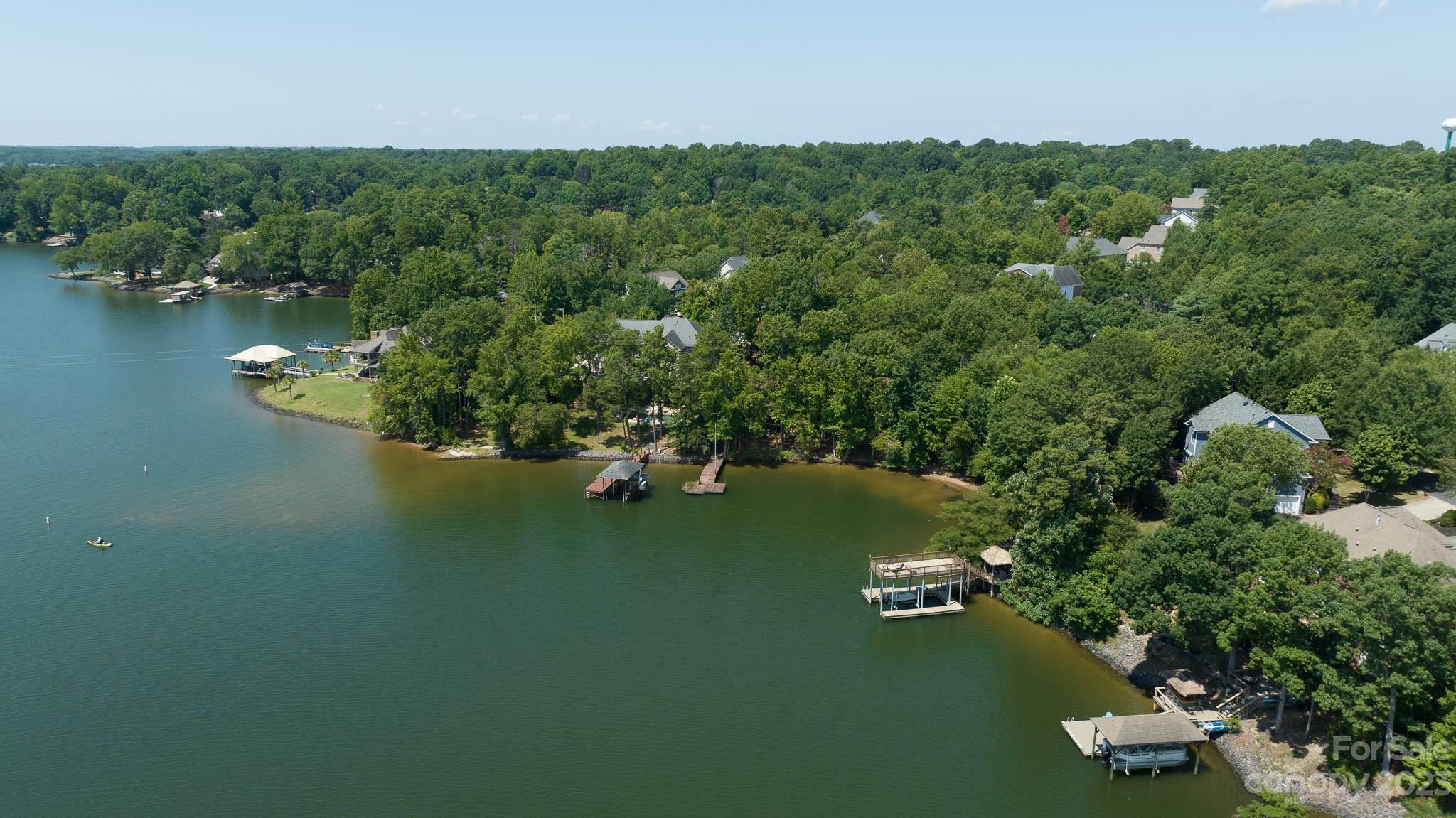 Tega Cay - Residential