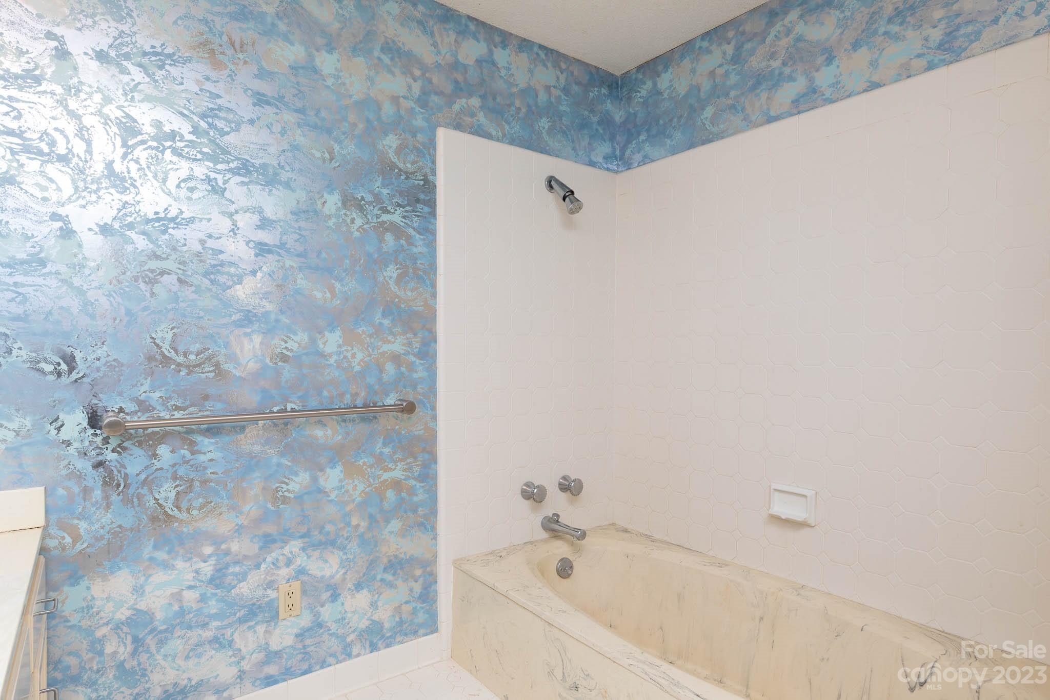 Tega Cay - Residential