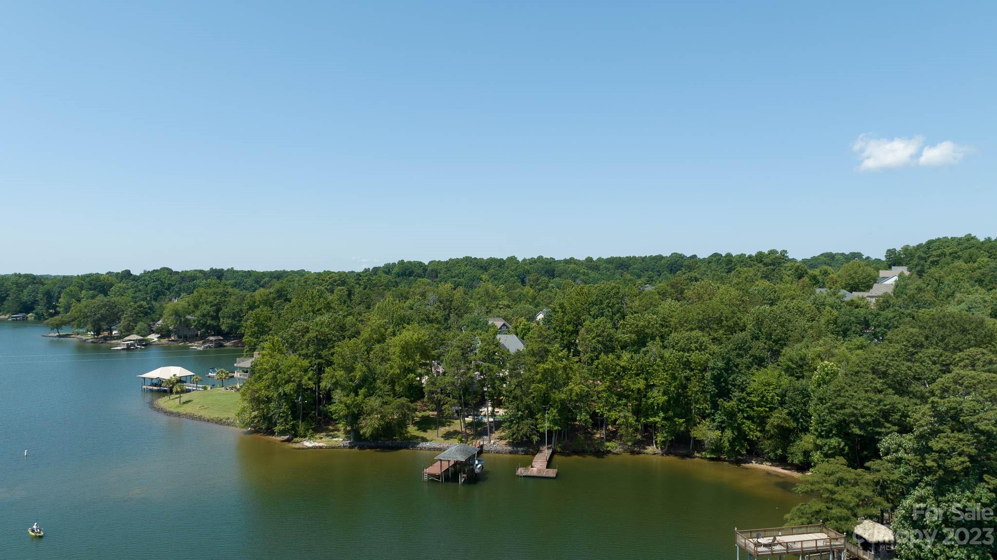 Tega Cay - Residential