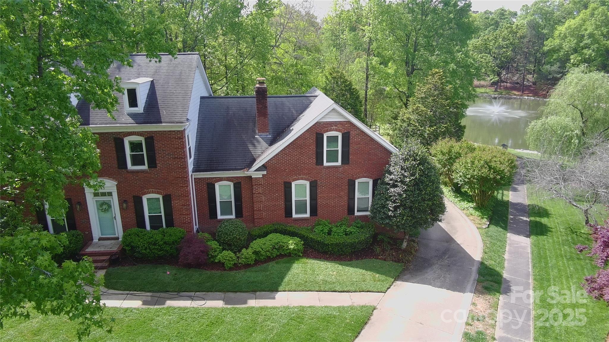 5043 Hickory Lake Lane