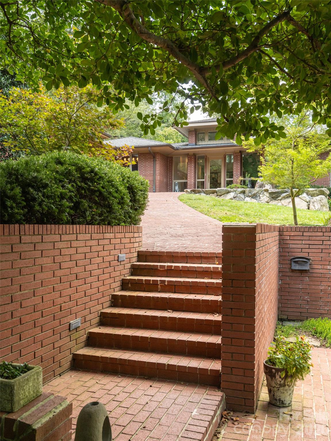 57 Stuyvesant Road