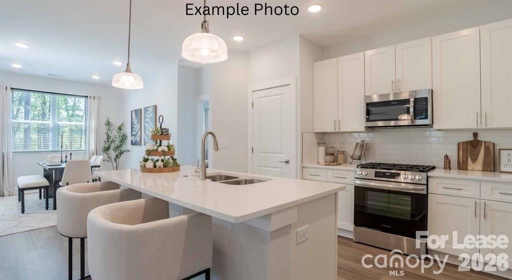 8629 Chagrin Drive Vista