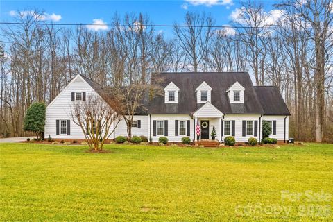 3212 Camden Road Statesville NC 28625