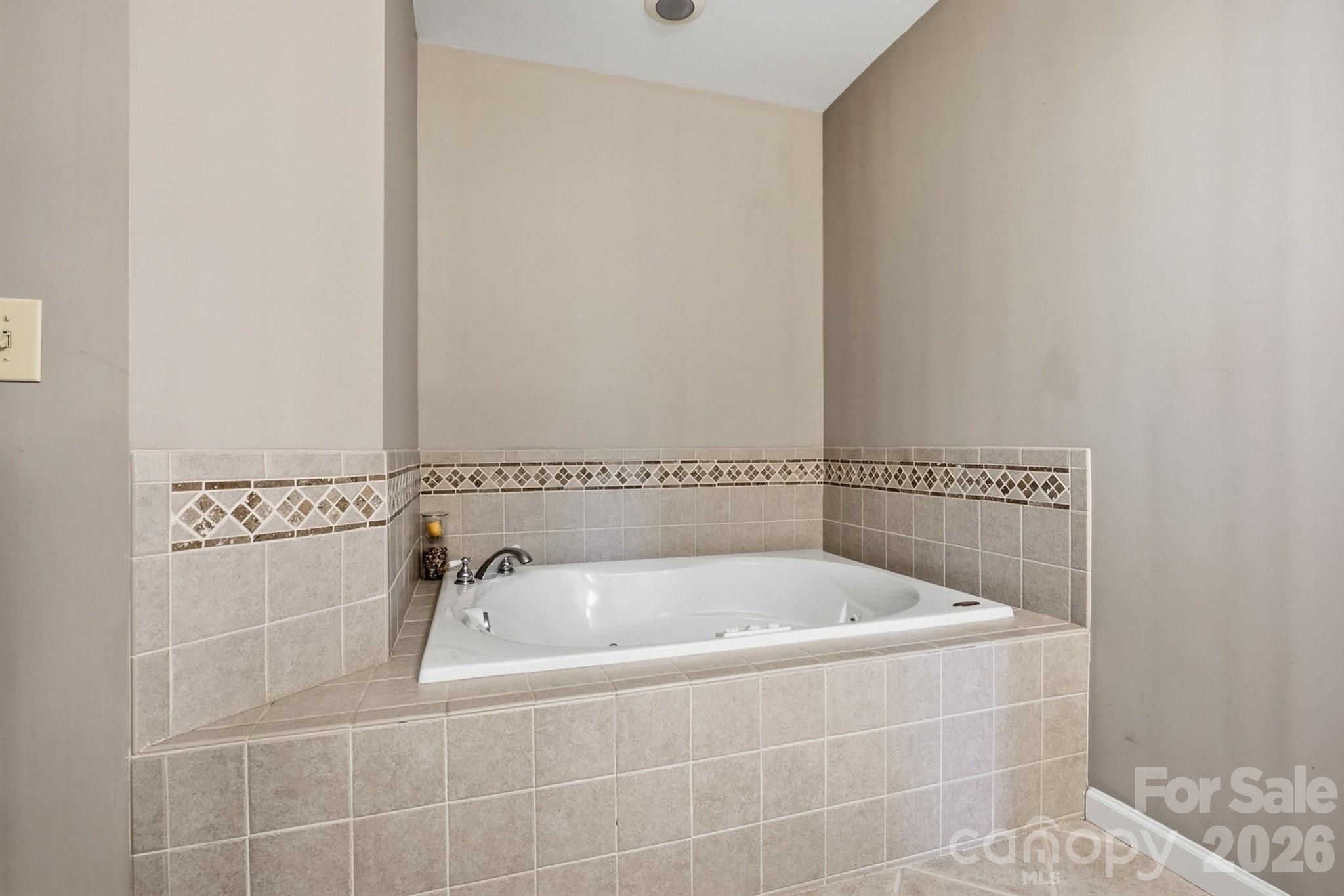 Raeburn - Residential