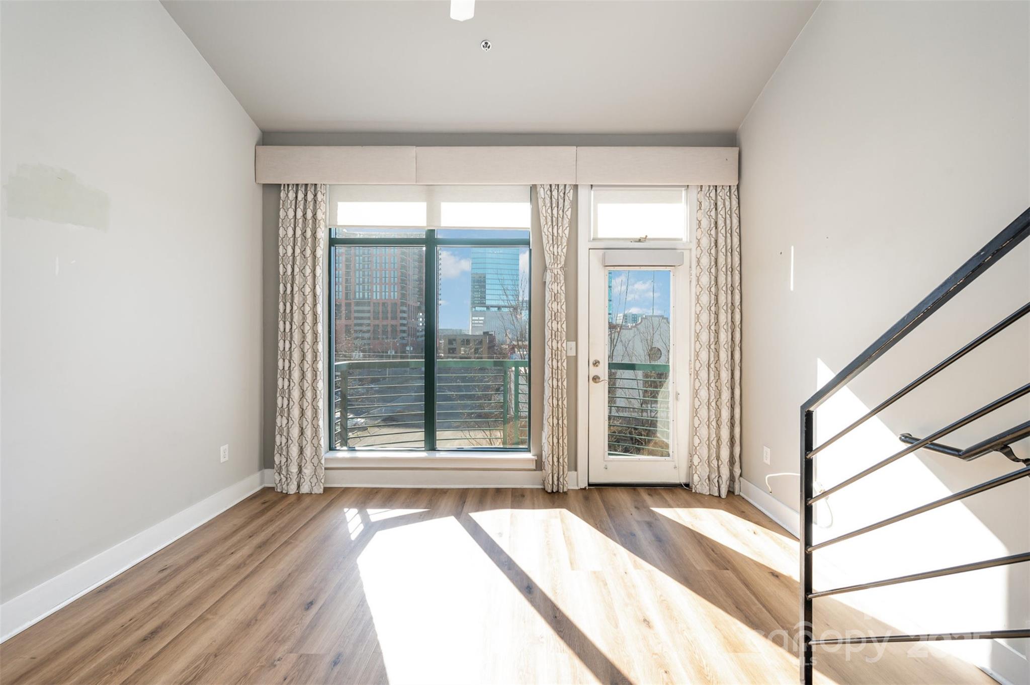 115 E Park Avenue 419