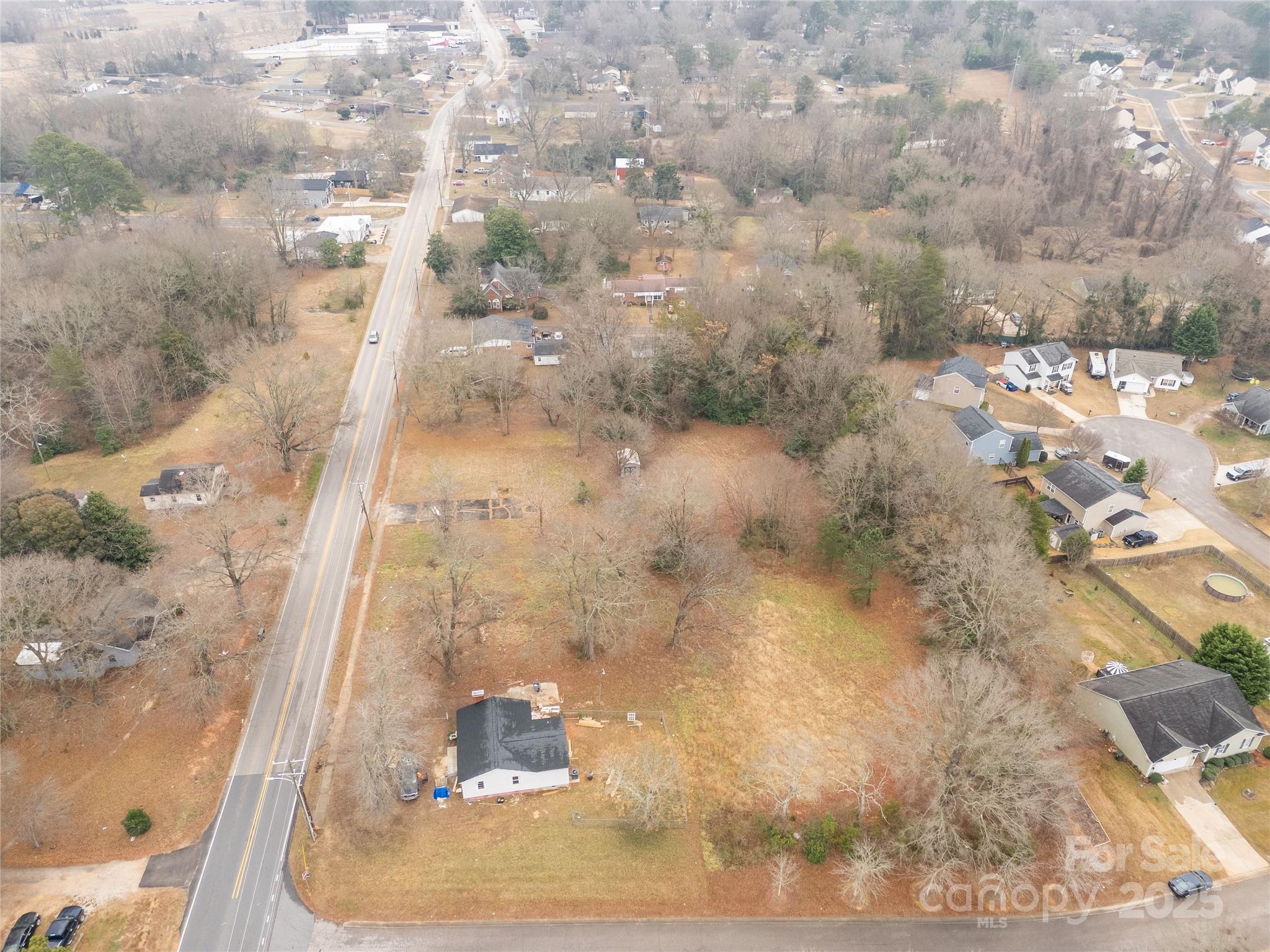 733 Kings Mountain Street