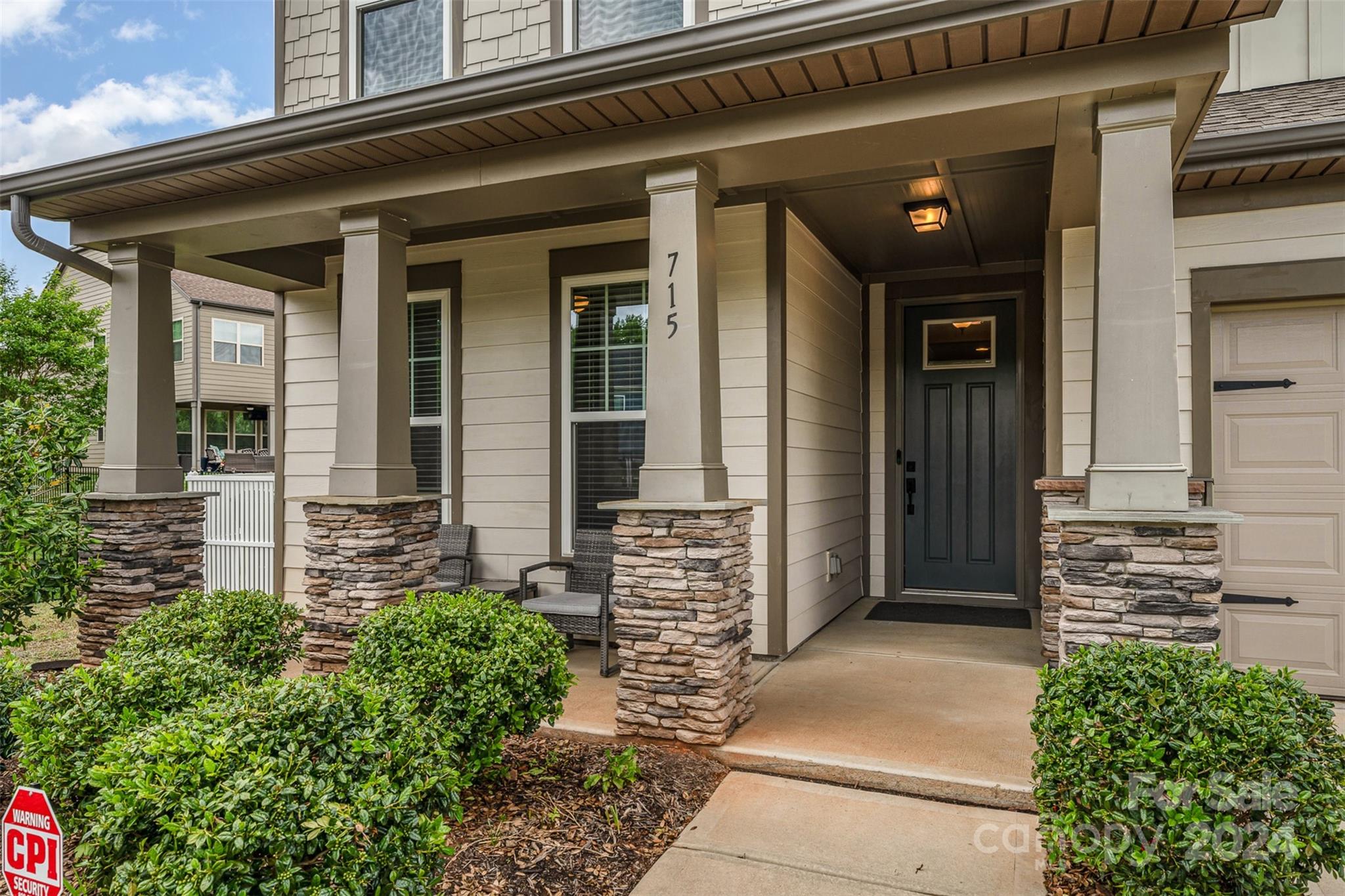 Oakland Pointe - Residential