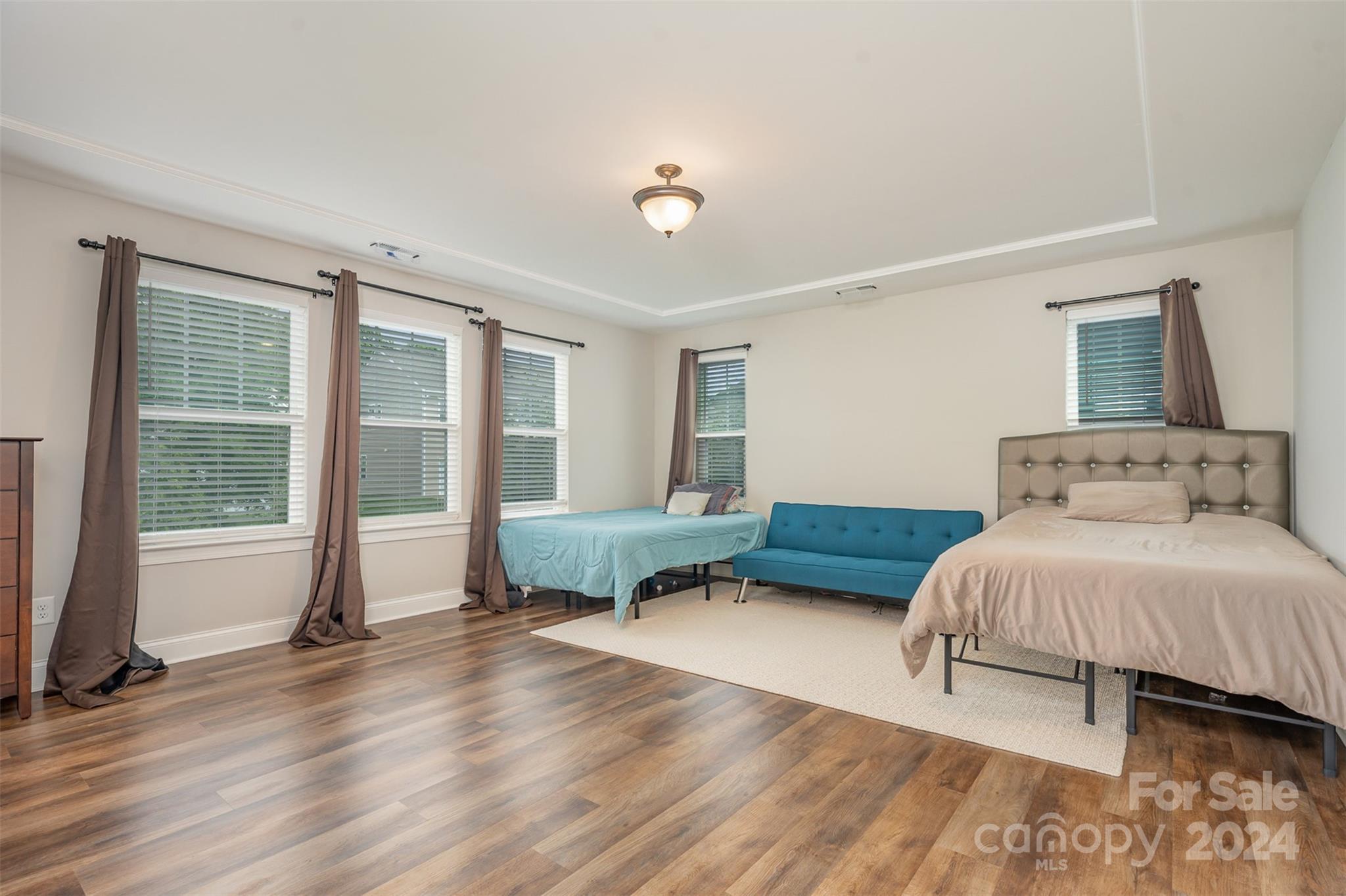 Oakland Pointe - Residential