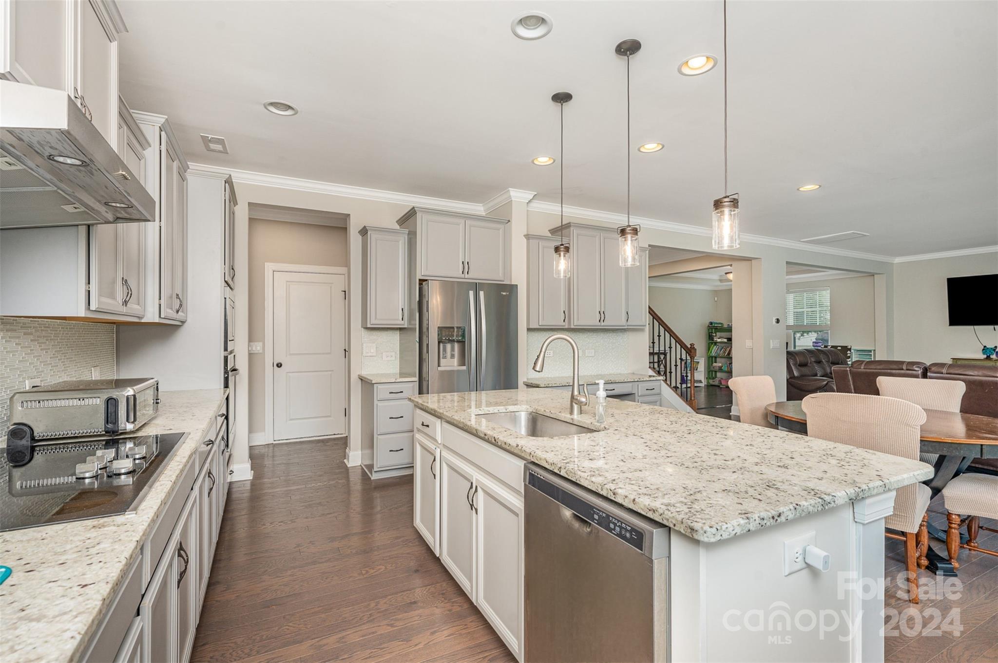 Oakland Pointe - Residential