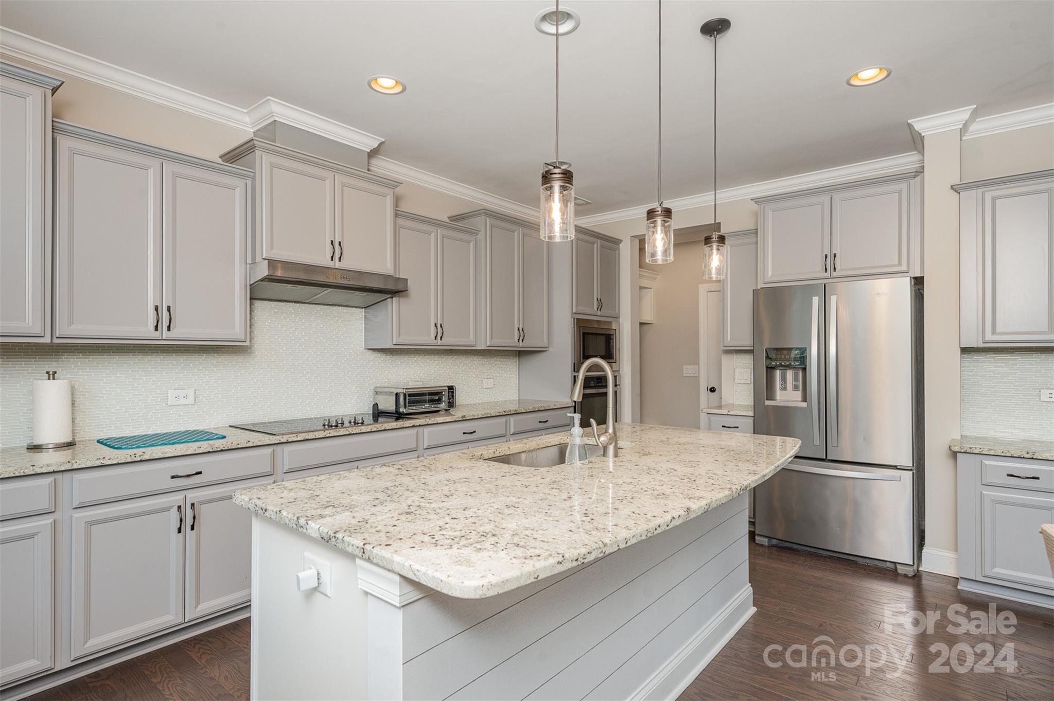 Oakland Pointe - Residential