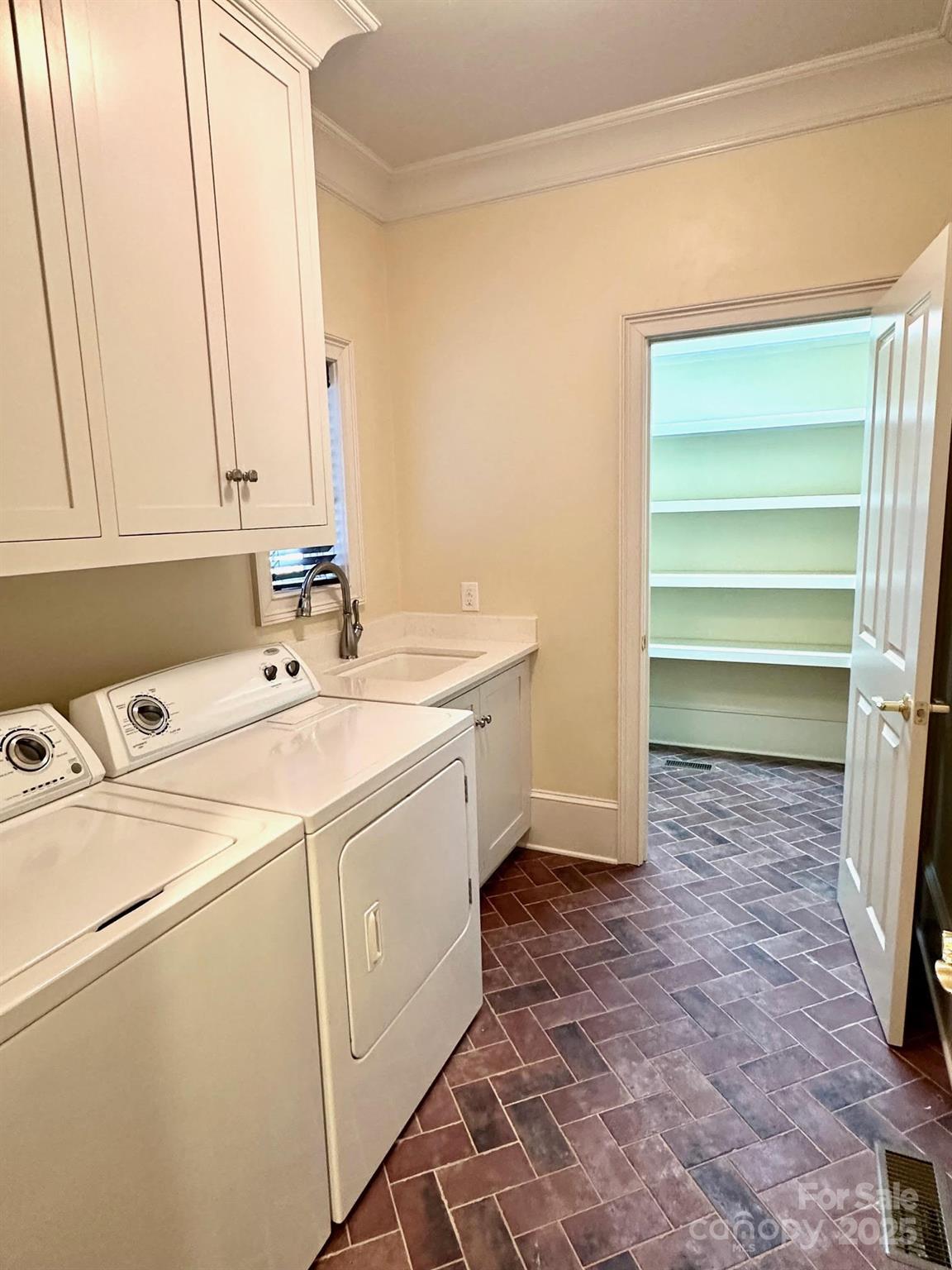 Jefferson Landing - Residential