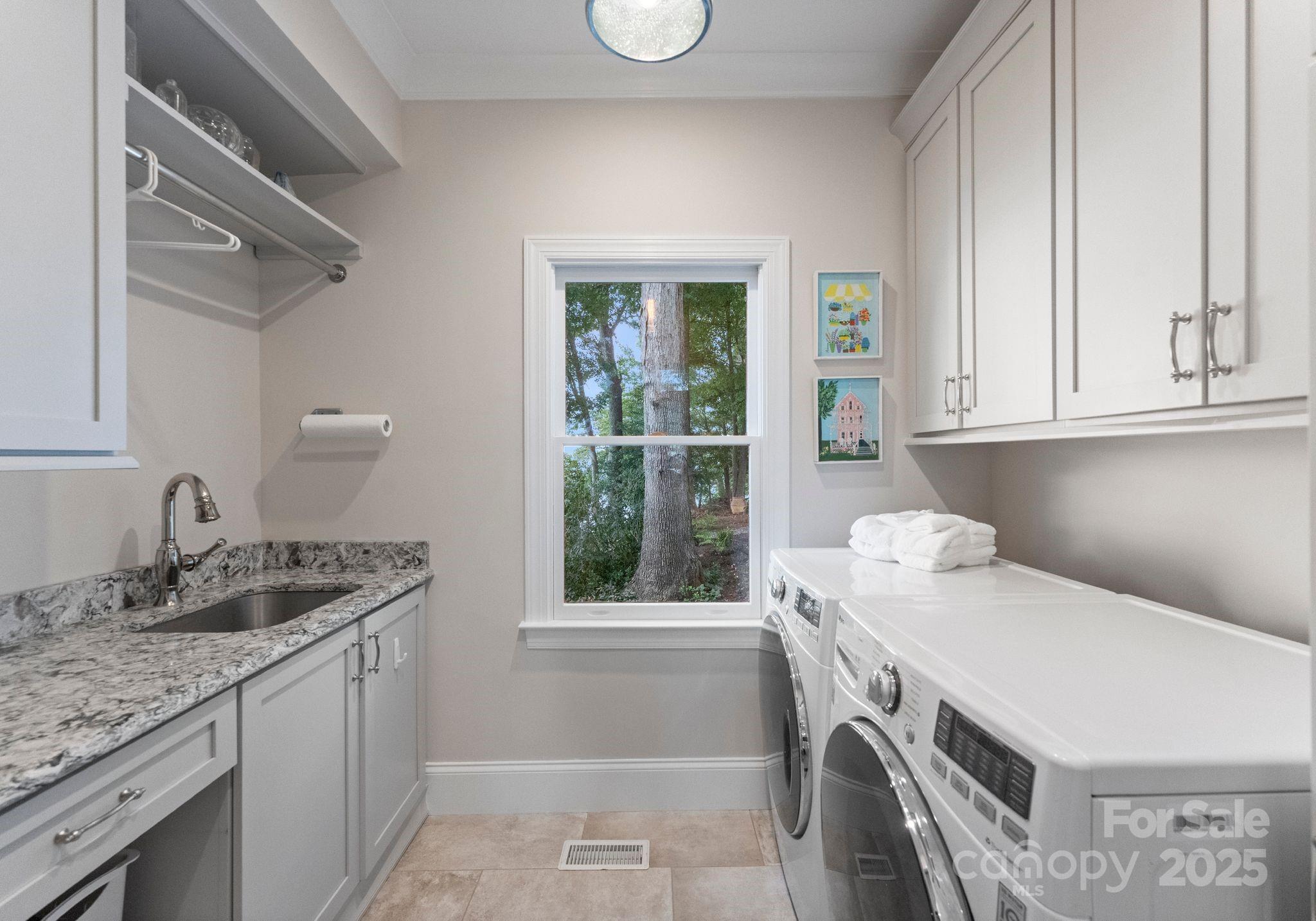 Stonemarker Pointe - Residential