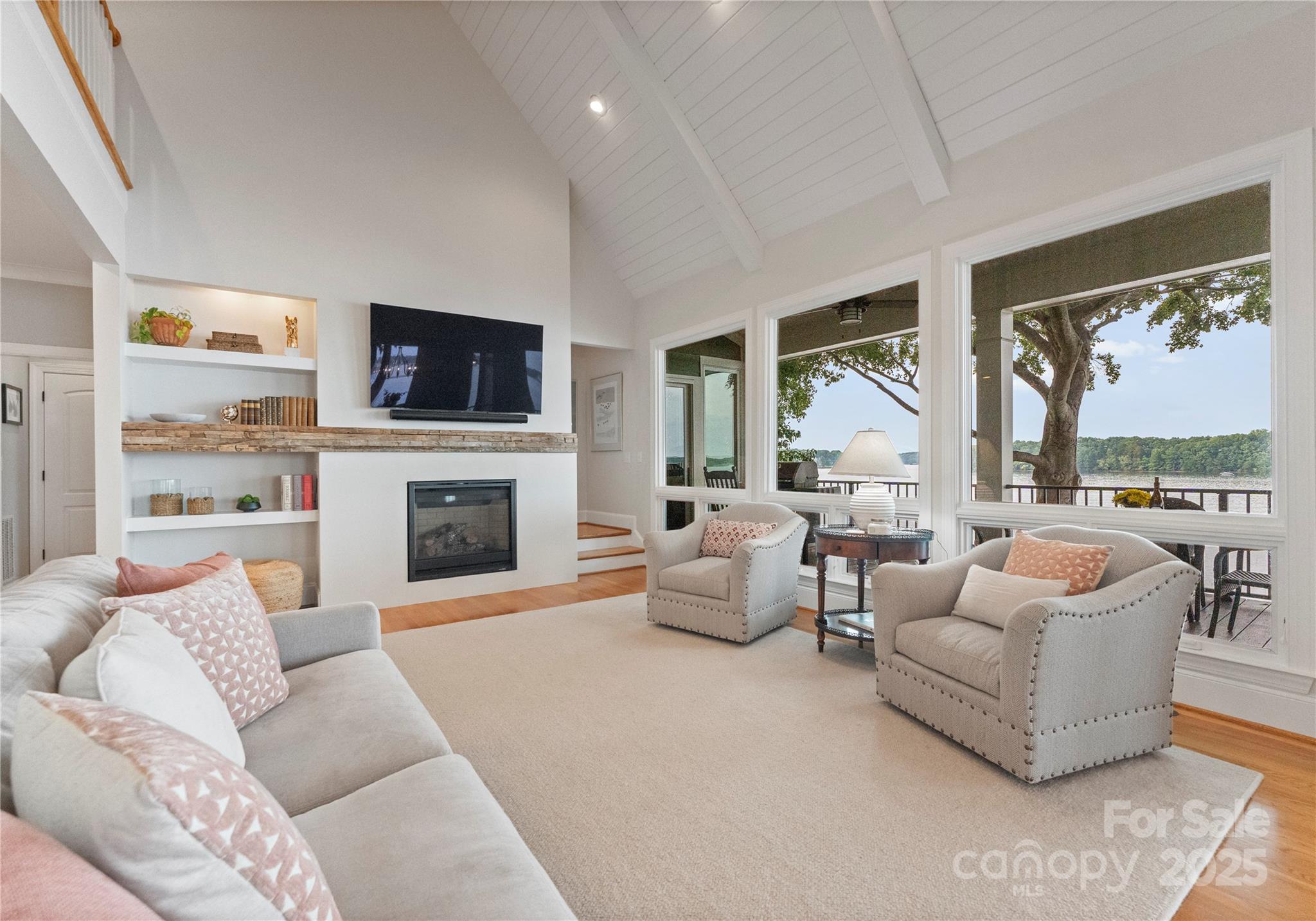 Stonemarker Pointe - Residential