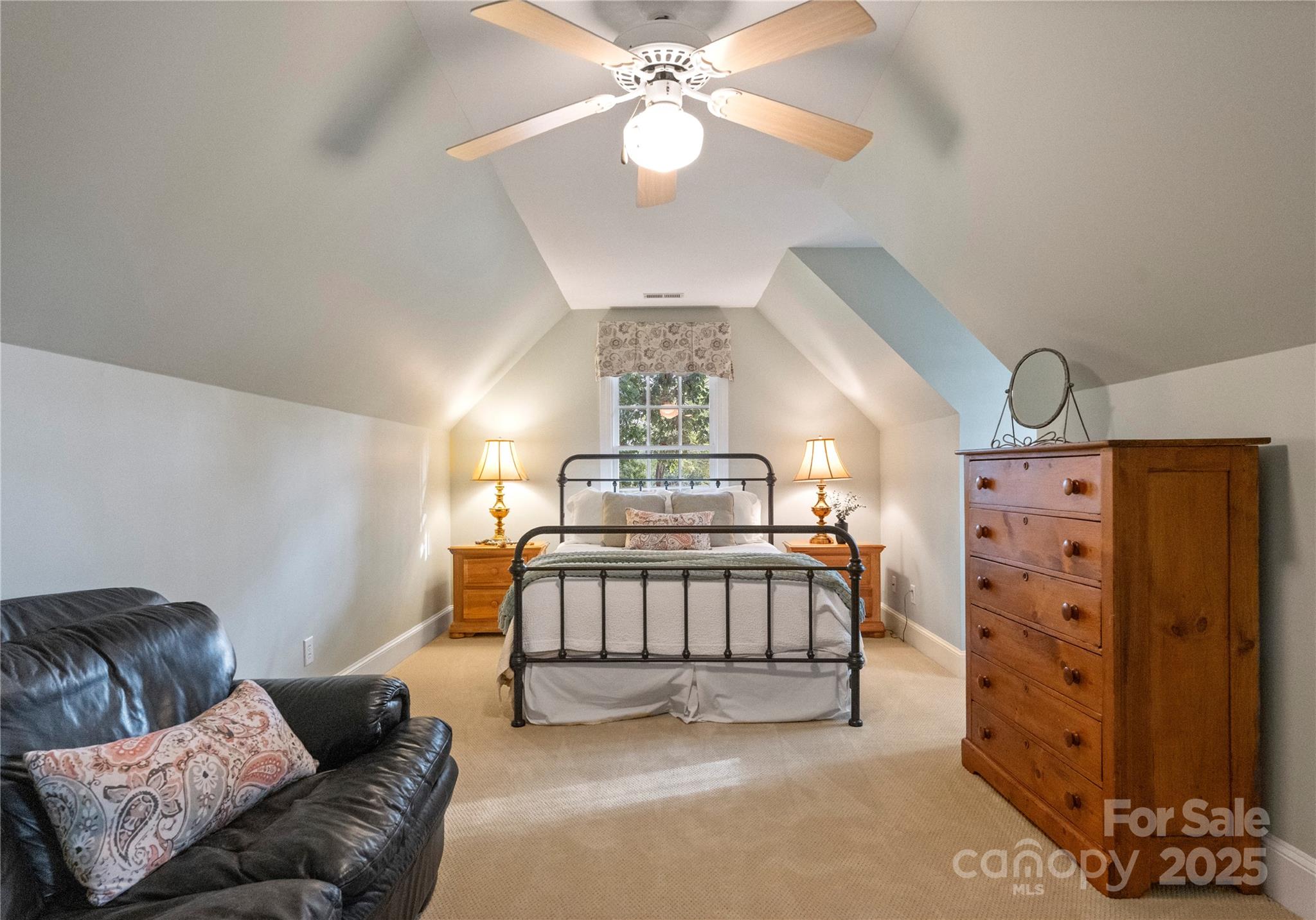 Stonemarker Pointe - Residential