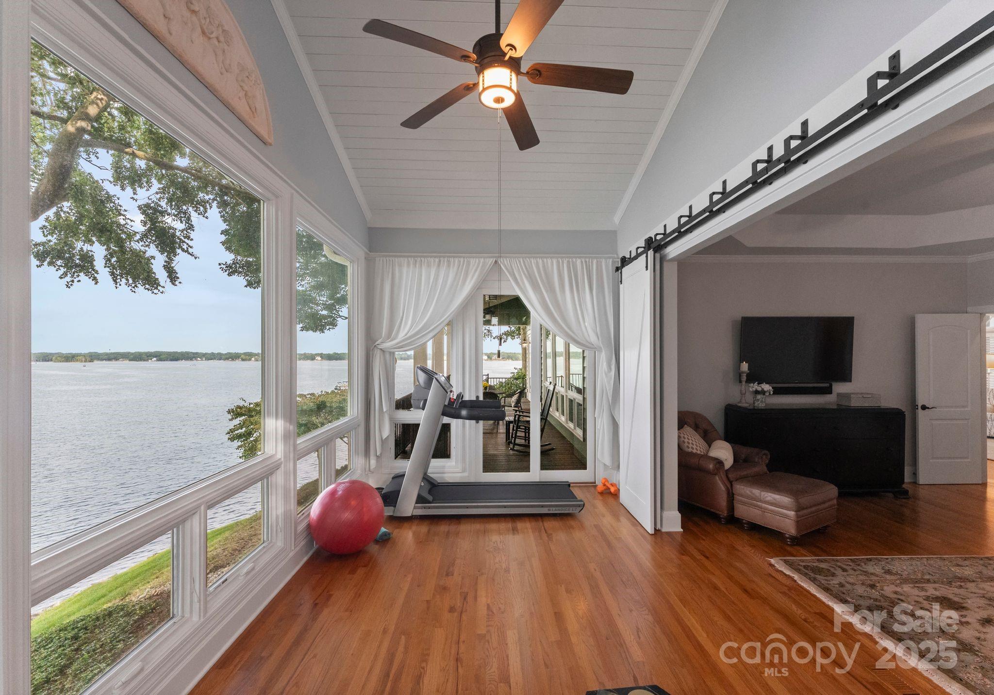 Stonemarker Pointe - Residential