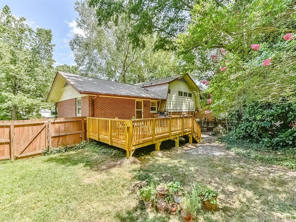 Beverly Woods - Residential