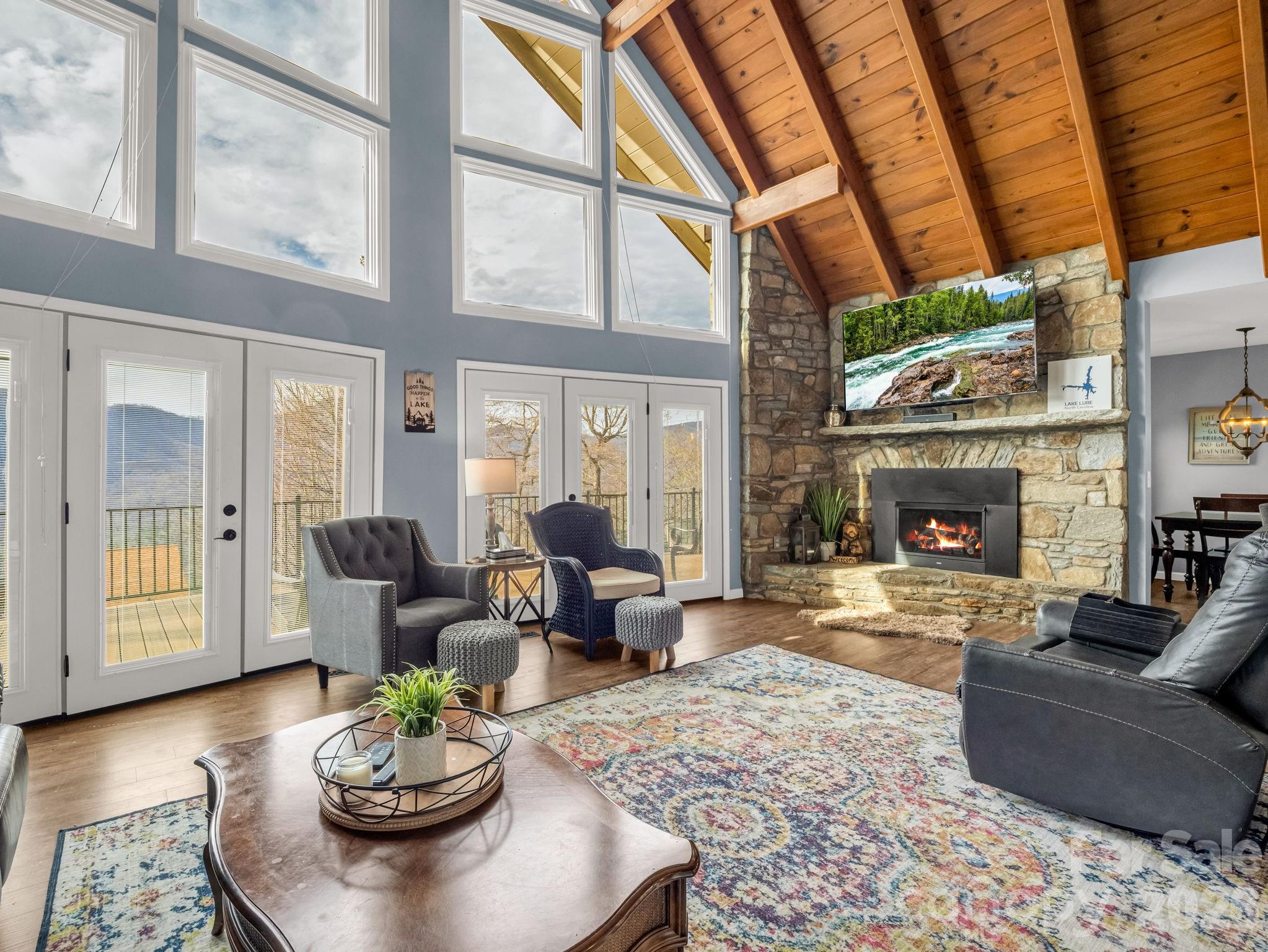 Rumbling Bald on Lake Lure - Residential