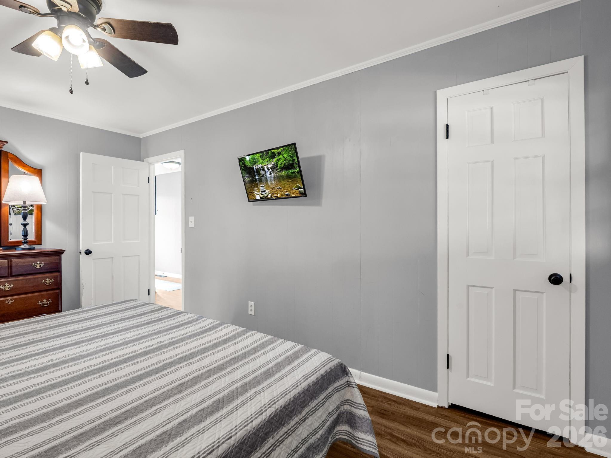 Rumbling Bald on Lake Lure - Residential