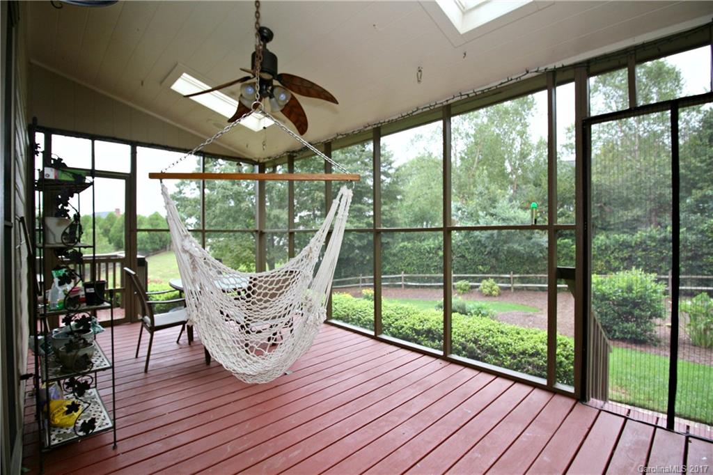 Hunters Pointe - Residential