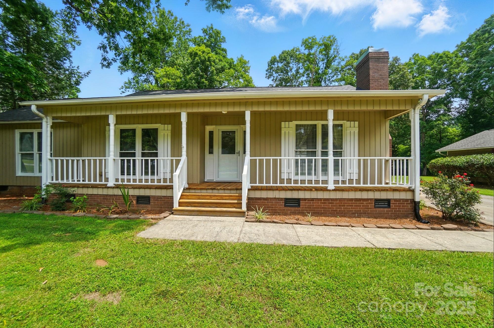 336 Oakwood Drive