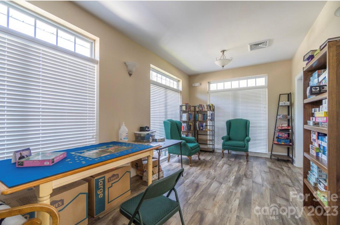 Village of Woodridge - Residential