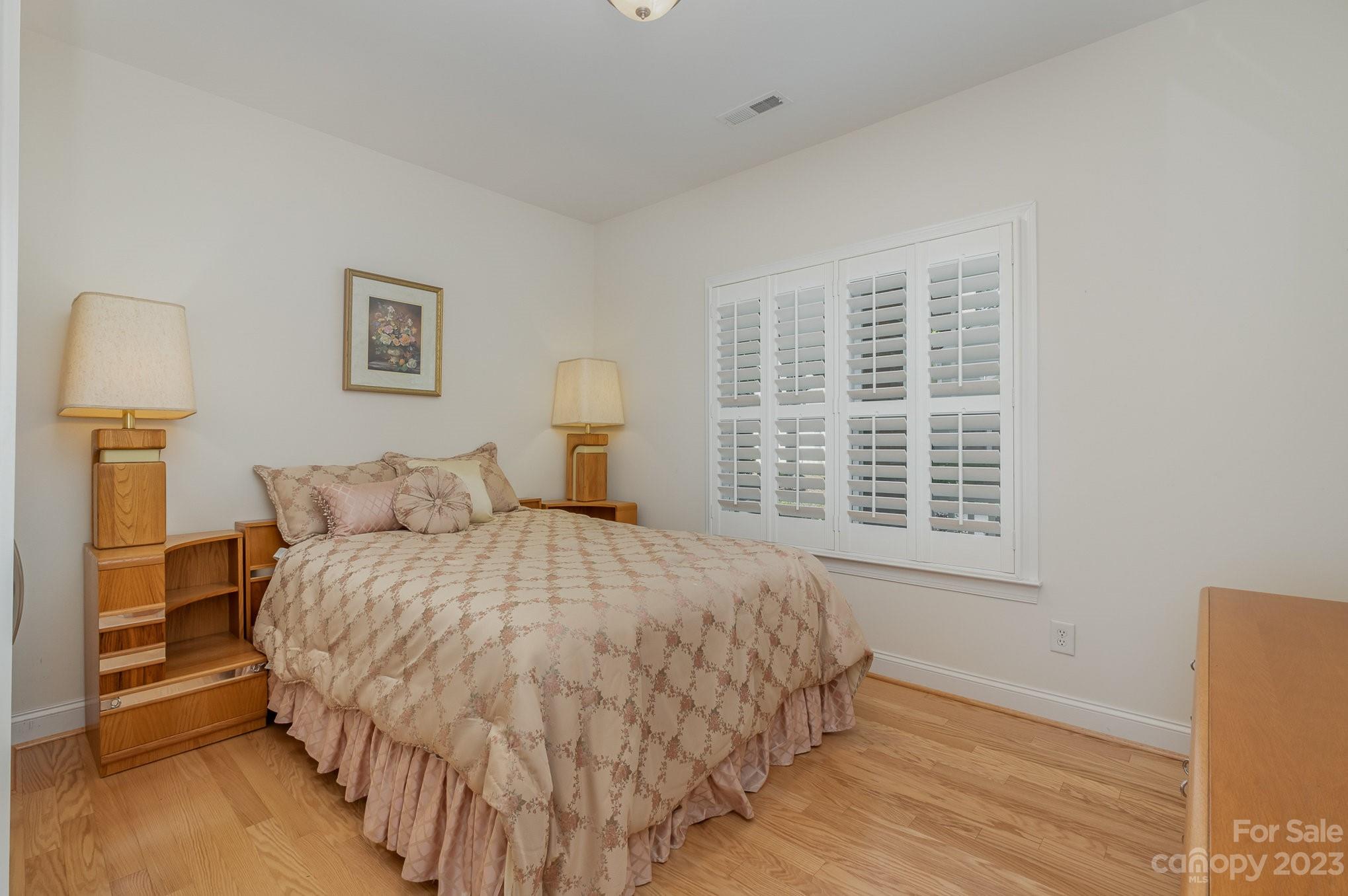 Village of Woodridge - Residential