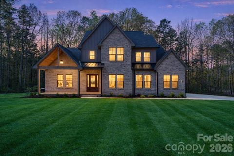 Photo of 568 Longleaf Pine Lane, Clover, SC 29710 (MLS # 4363289)