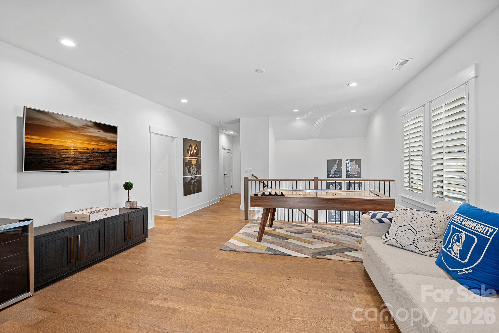 Cambridge Square - Residential