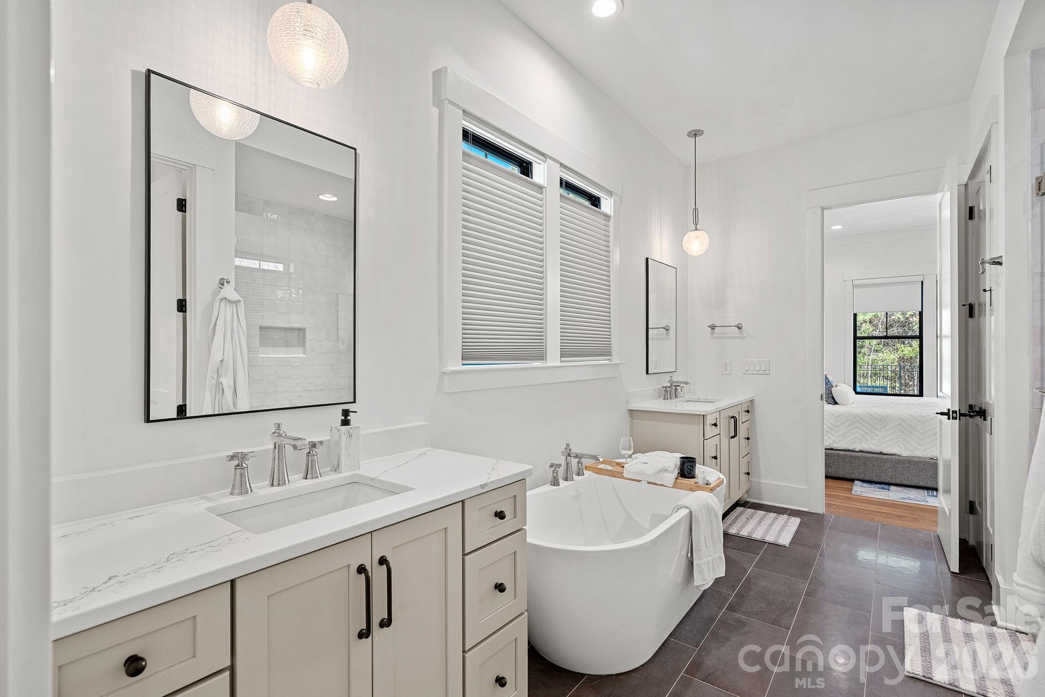 Cambridge Square - Residential