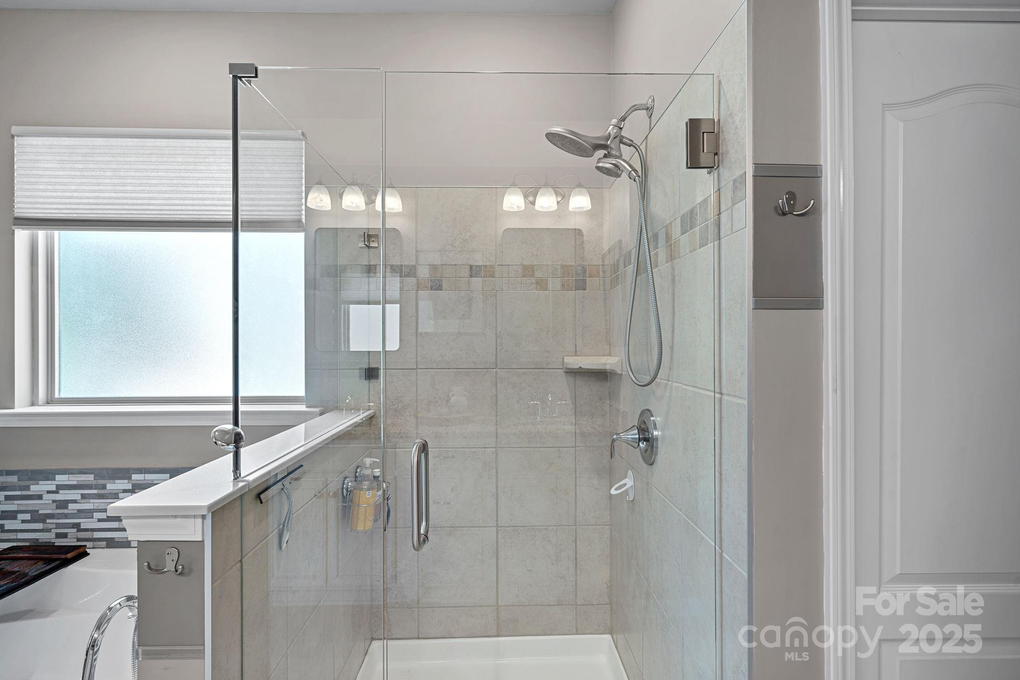 Tree Tops - Residential