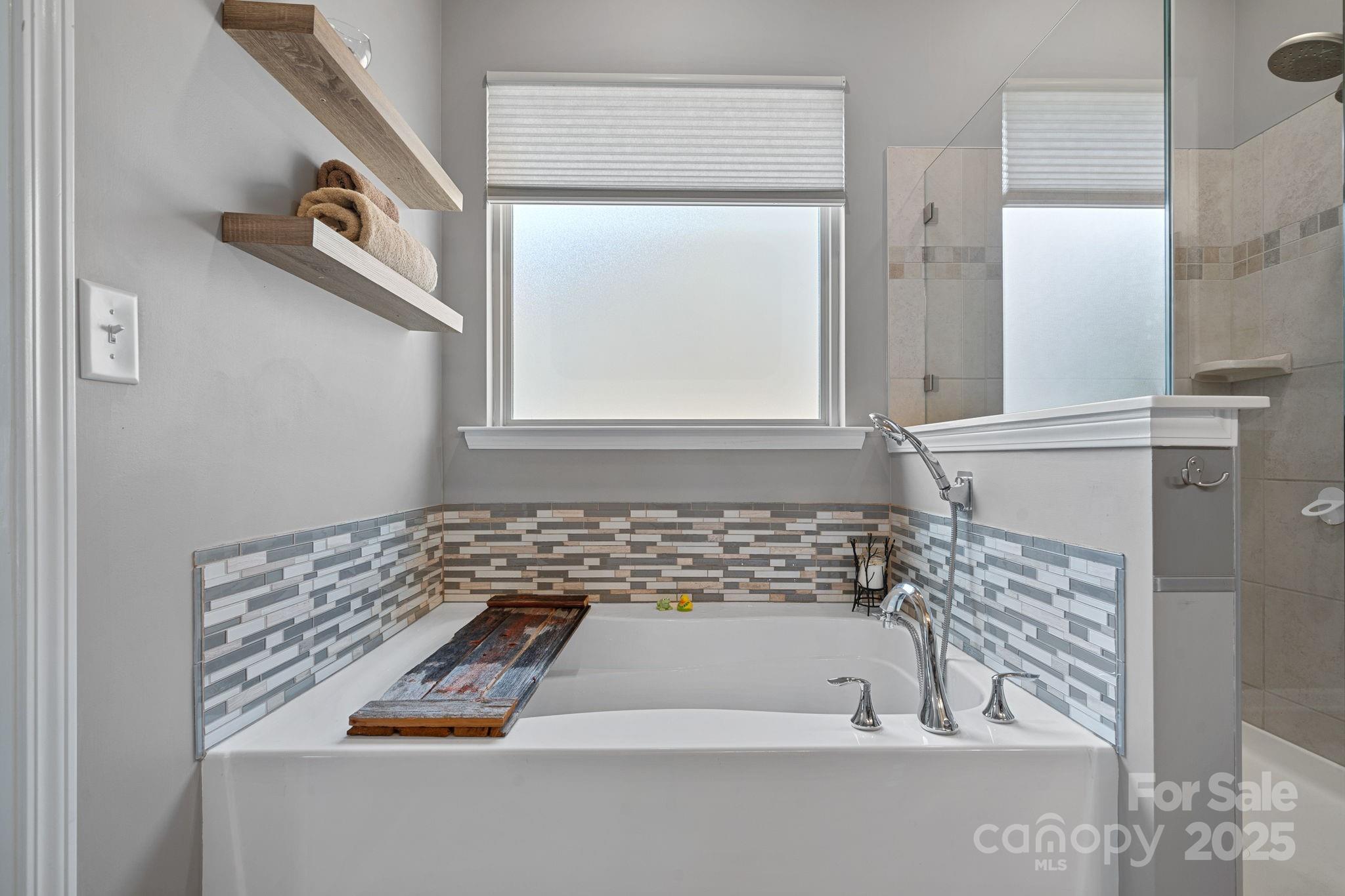 Tree Tops - Residential