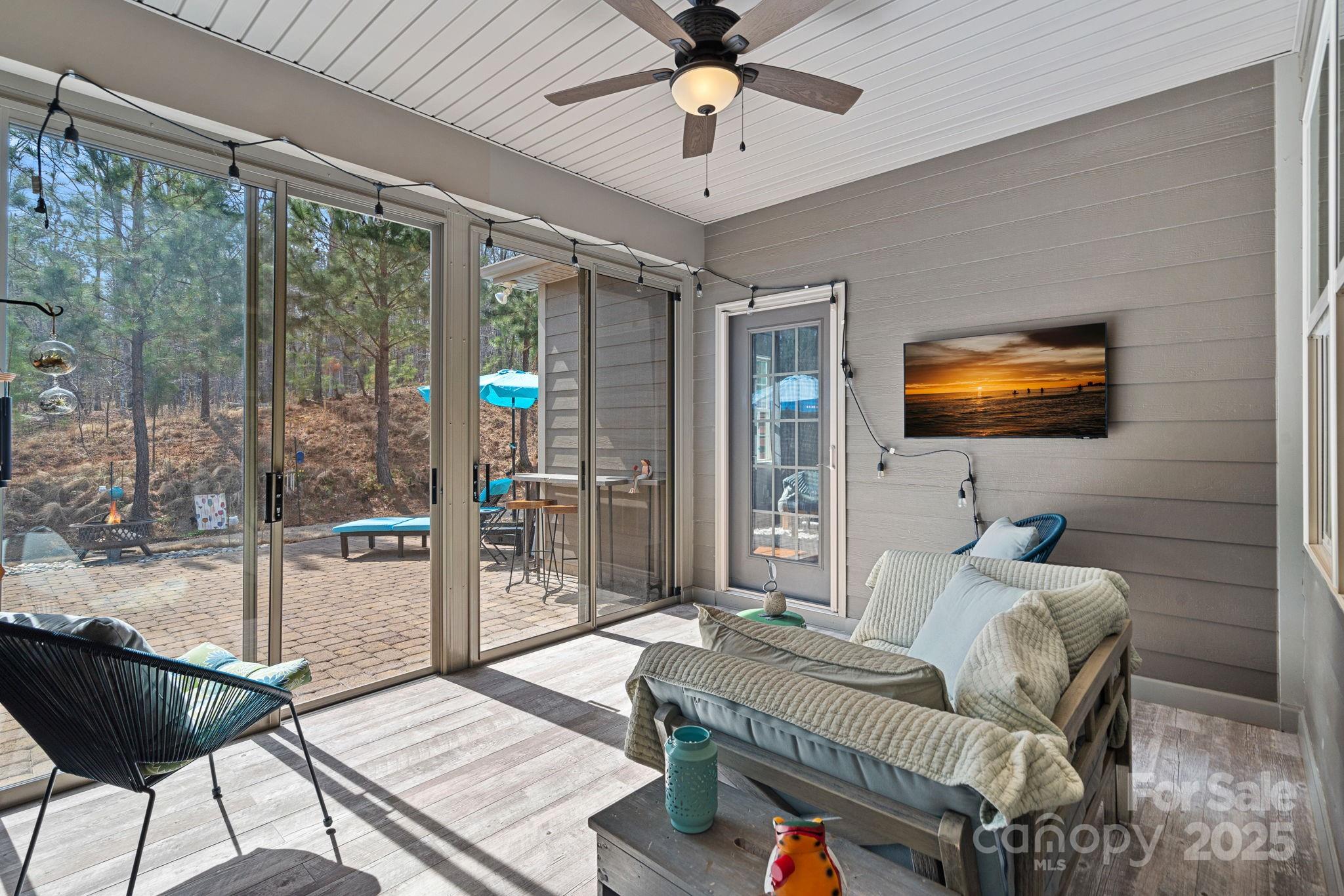 Tree Tops - Residential