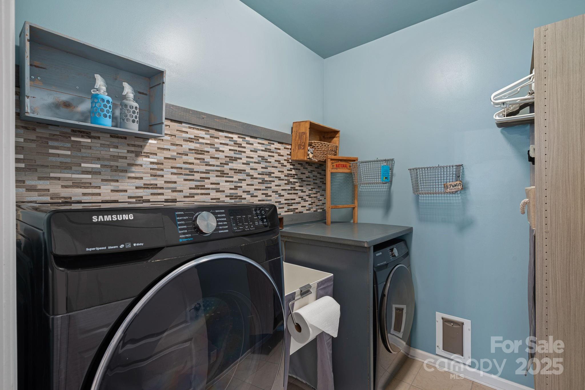 Tree Tops - Residential