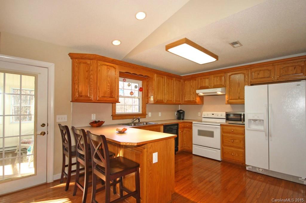 Three Oaks - Residential