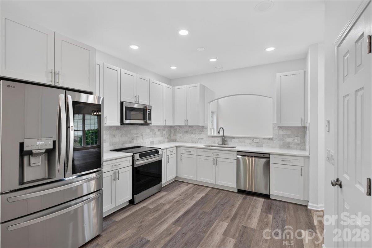 2536 Thornfield Road