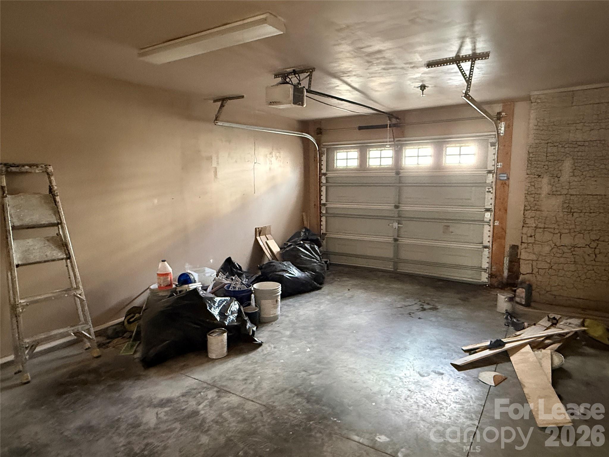 Highland Creek - Residential Lease