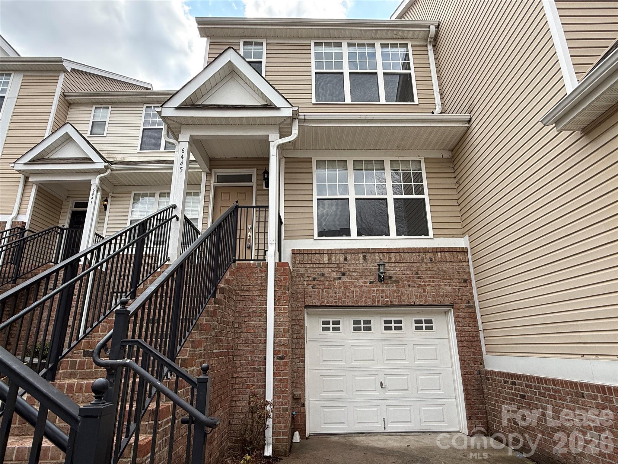 Highland Creek - Residential Lease