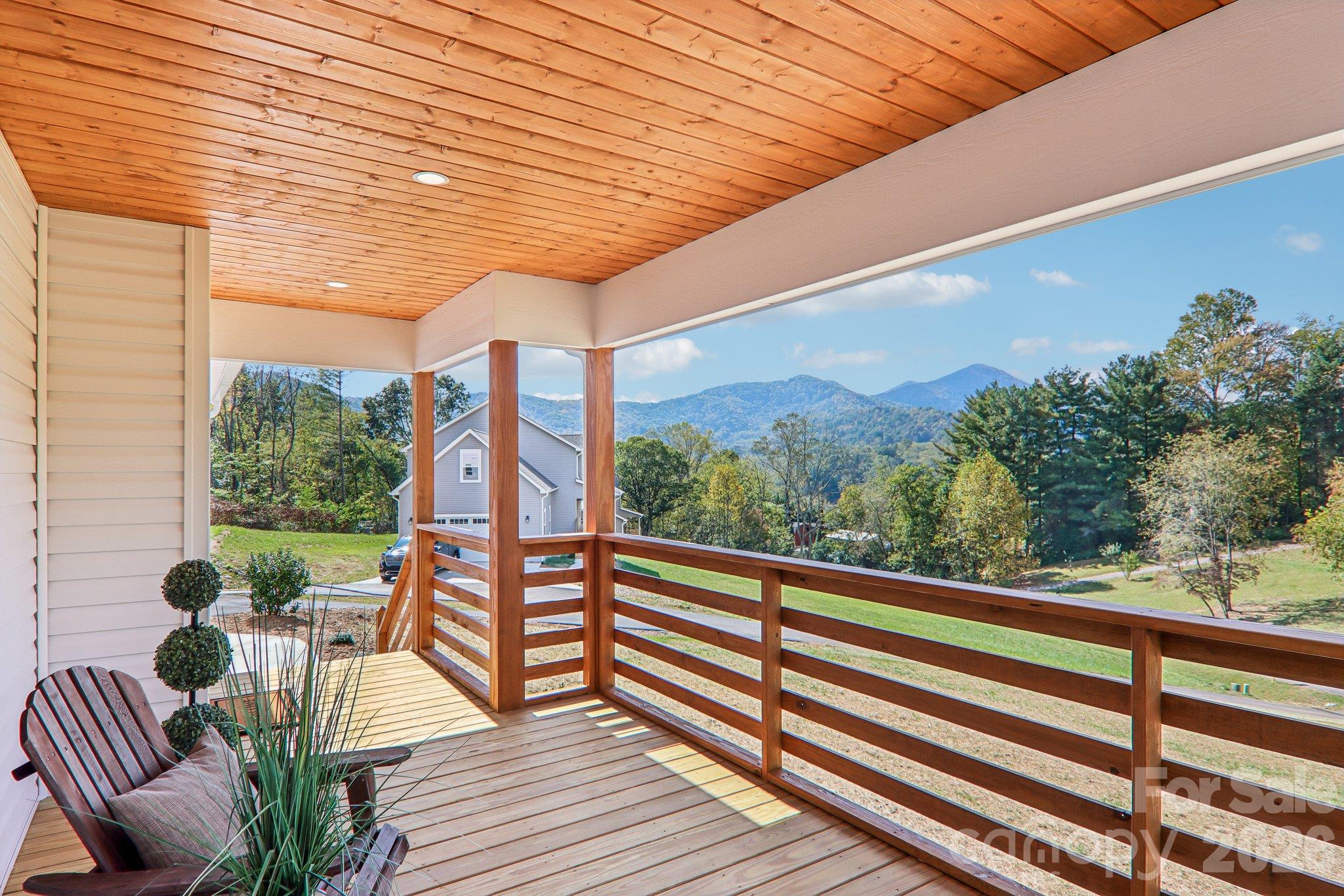 129 Lincoln Ridge Drive 3