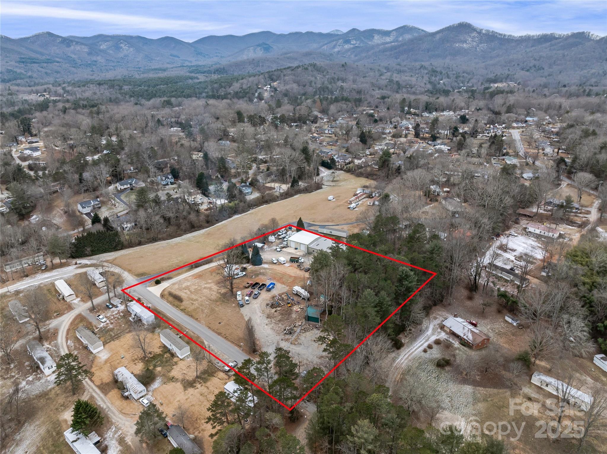 33 Hidden Acres Drive