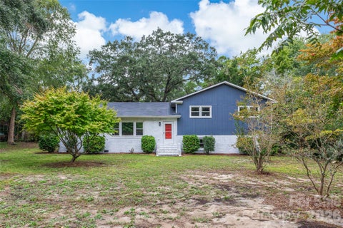 Photo of 929 E Leonard Street, Southport, NC 28461 (MLS # 4432785)