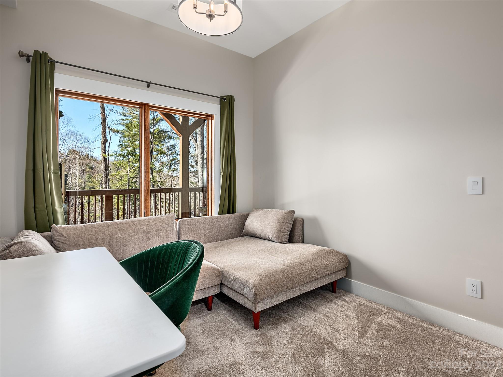 Town Mountain Preserve - Residential