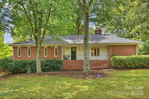 6400 Palace Drive Charlotte NC 28211