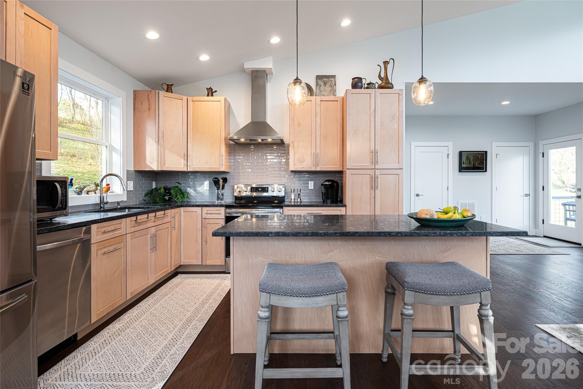 Dogwood Knolls - Residential