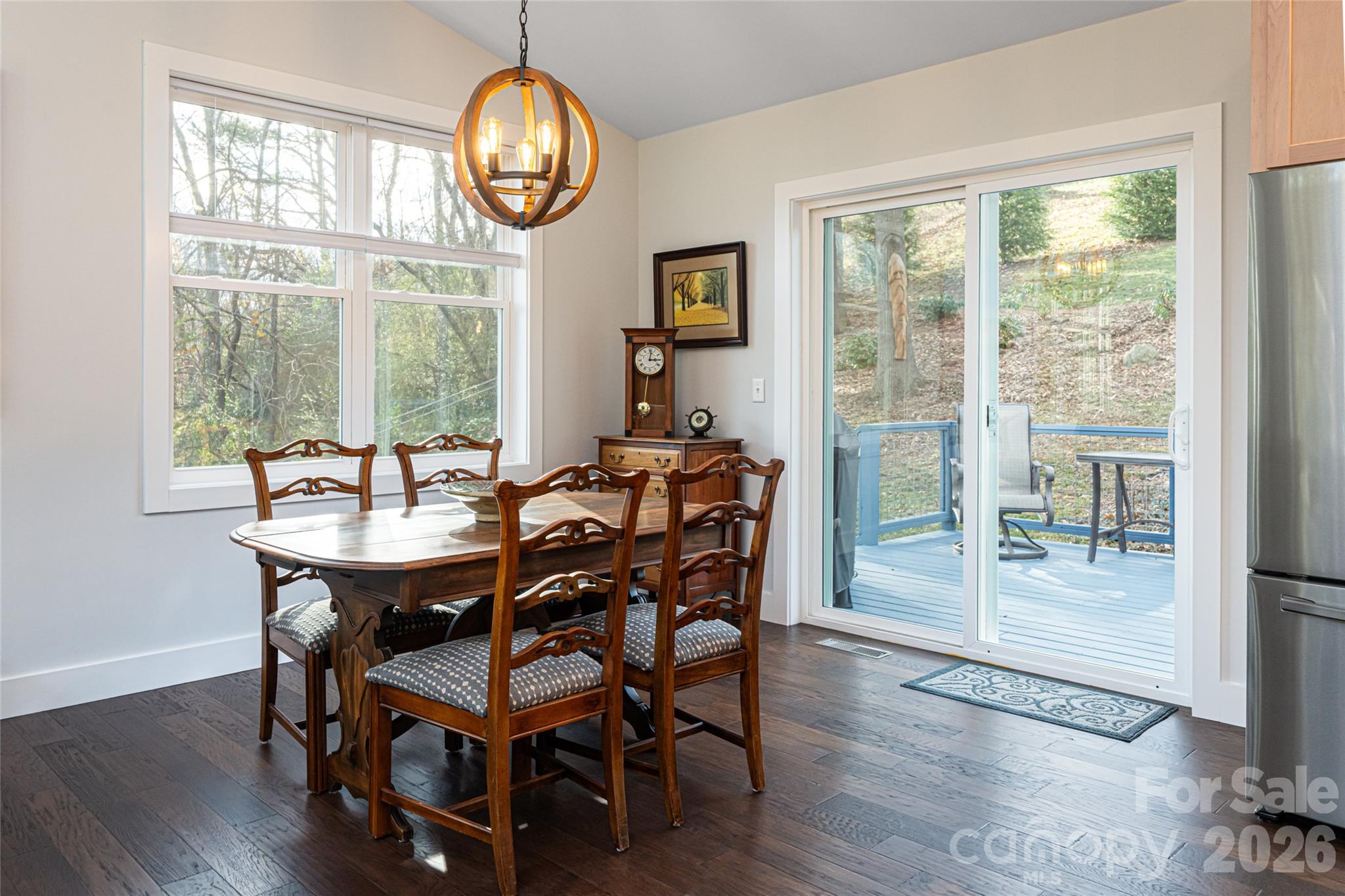 Dogwood Knolls - Residential